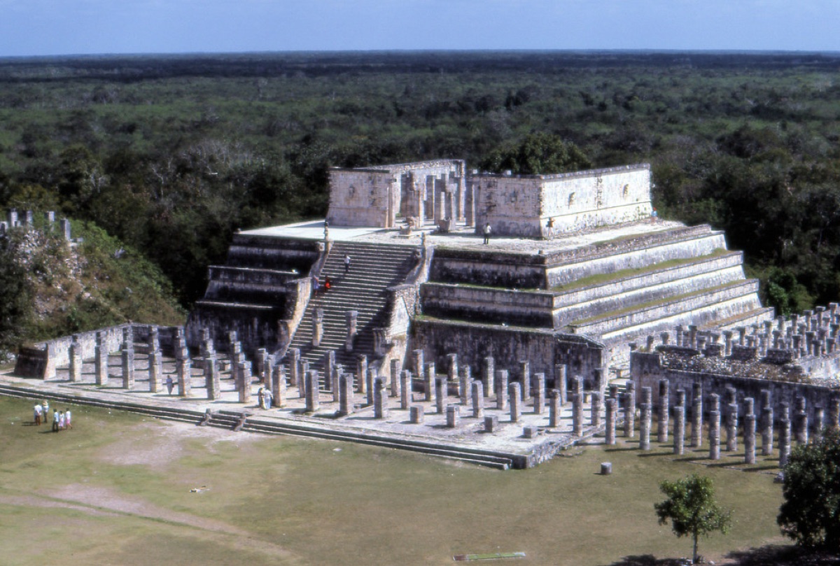 Chichen itza ruins in sunlight