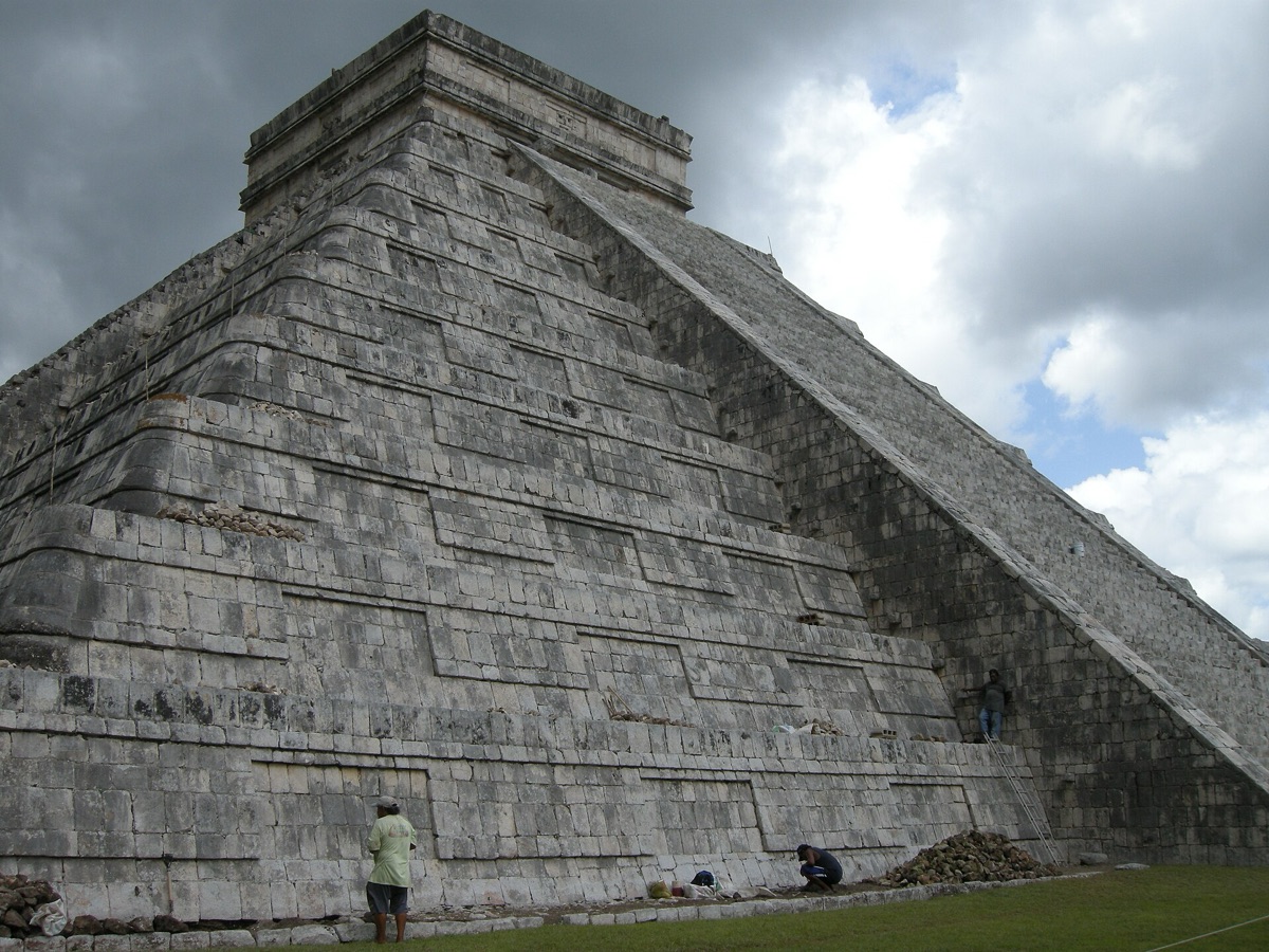 Escalier de temple maya